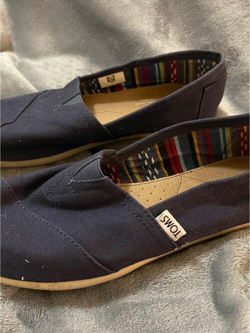 TOMS Navy Blue Classic Canvas Slip-On Flats Sz 8.5